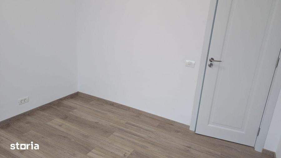 Casă cu 4 camere cu Teren 318 Mp în Central