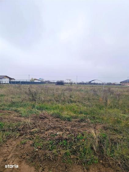 Teren de 543 mp, în Sânmartin
