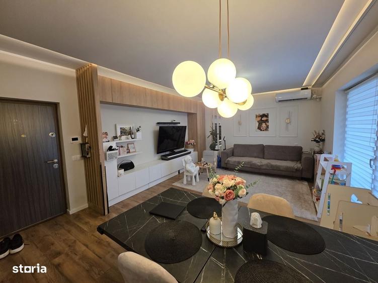 Apartament cu 3 camere în Unirii