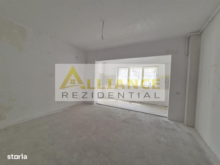 Apartament cu 3 camere în Central — fotografia 1