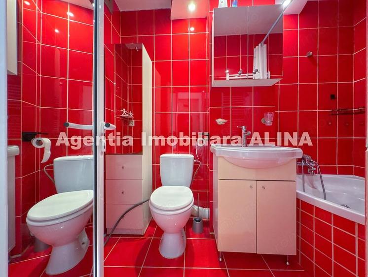Apartament cu 3 camere decomandat în Decebal