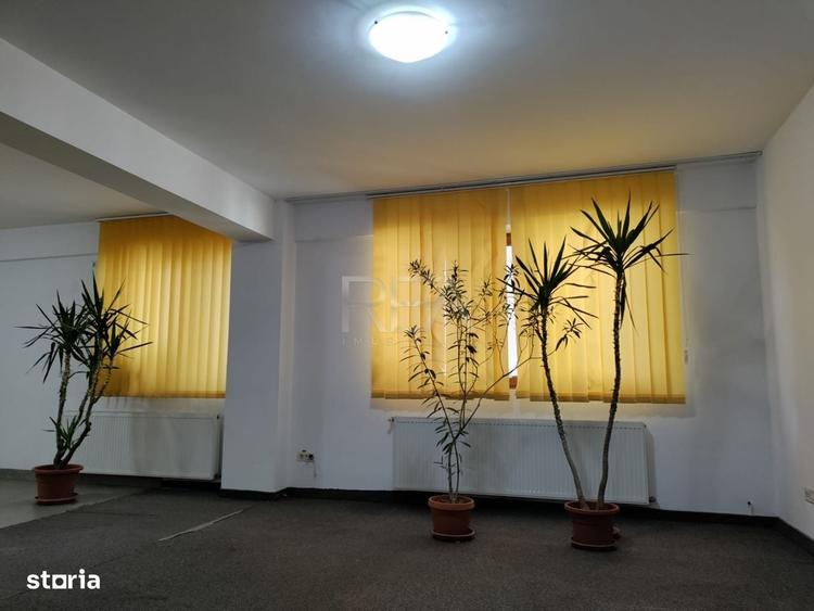Apartament cu 4 camere în Ozana