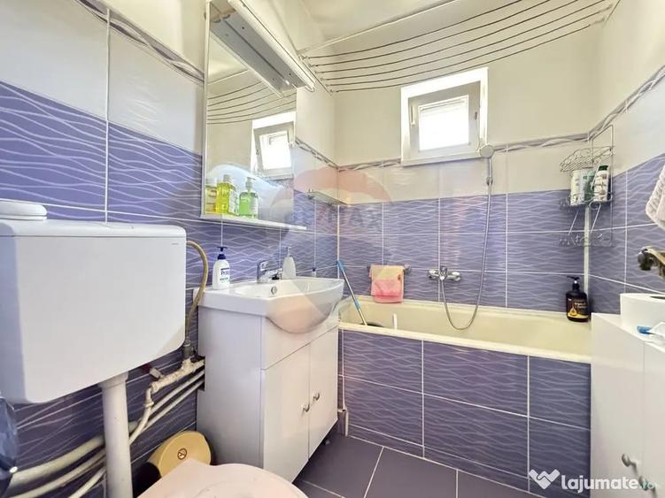 Apartament cu 2 camere semidecomandat în Central