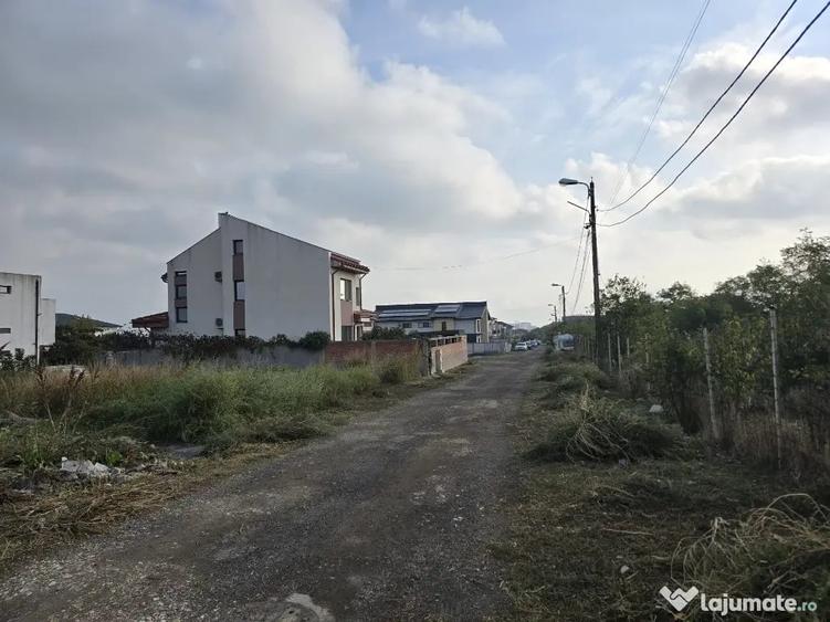 Teren în Palazu Mare