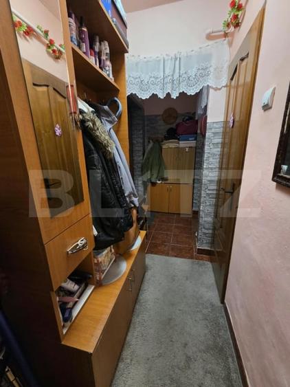 Apartament cu 2 camere semidecomandat, mobilat în Central