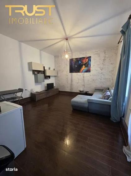 Apartament cu 2 camere, mobilat în Centrul Istoric