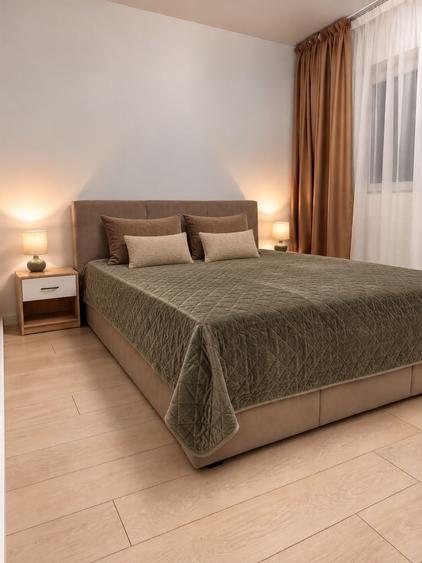 Apartament cu 2 camere decomandat, mobilat în Central