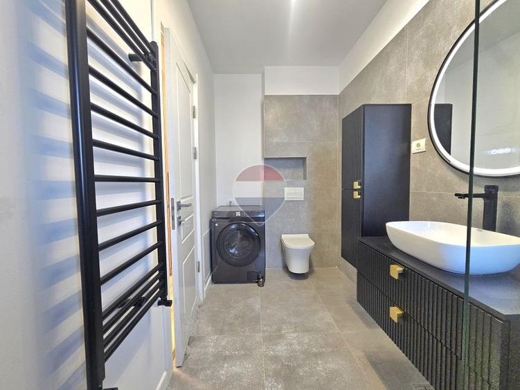 Apartament cu 2 camere decomandat, mobilat în Metro 2