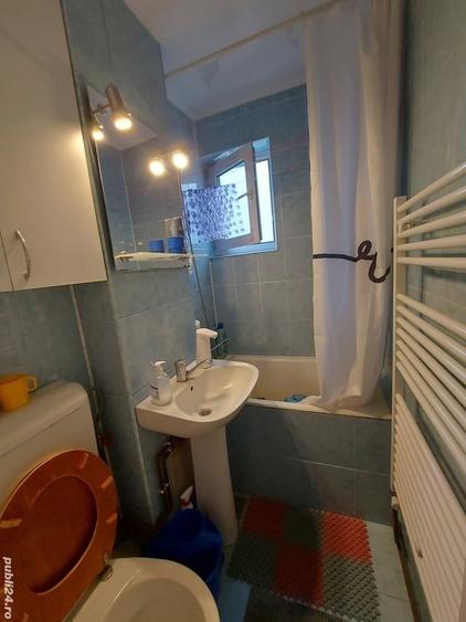 Apartament cu 3 camere decomandat în Luduș