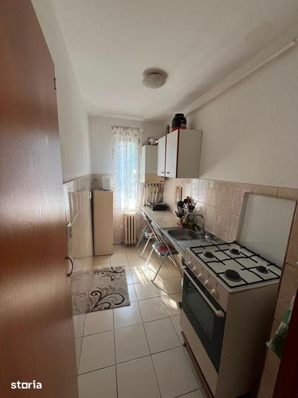 Garsonieră decomandată în Podu Roș