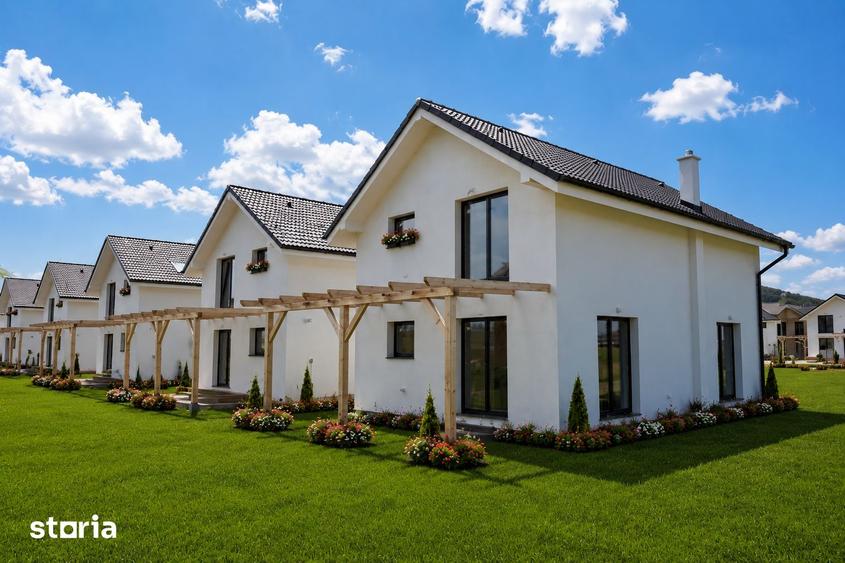 Casă cu 4 camere cu Teren 700 Mp în Sângeorgiu de Mureș