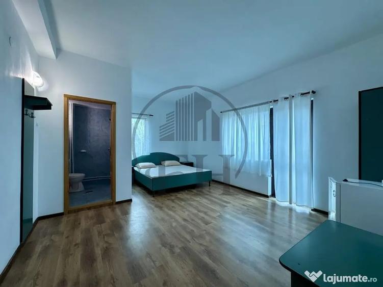 Casă cu 8 camere cu Teren 627 Mp în Nord