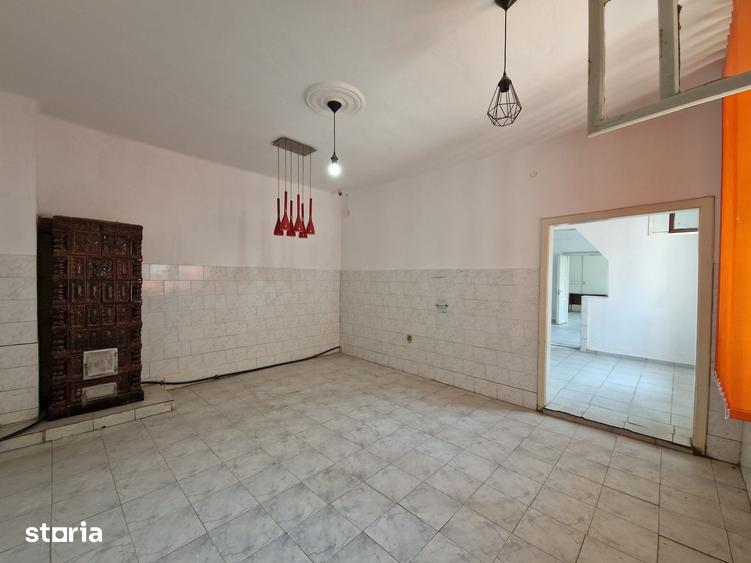 Spațiu comercial, de 158 mp, în Ultracentral