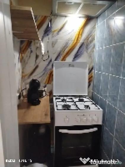 Vand Garsoniera 33 mp in Costine?ti central - 7