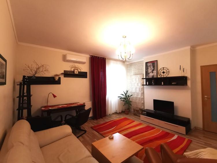 Apartament cu 2 camere decomandat în Albești
