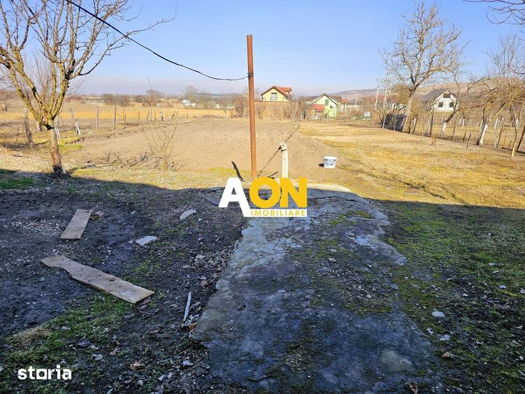 Casă cu 4 camere cu Teren 2084 Mp în Sântimbru