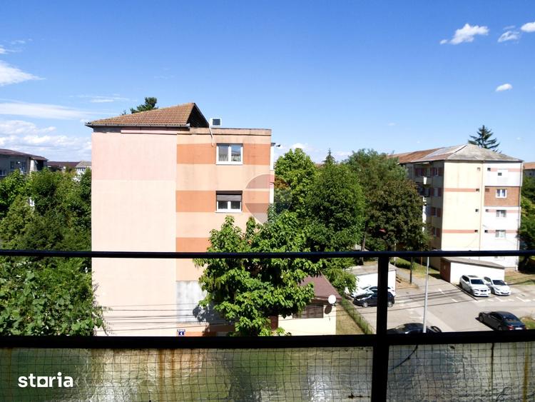Apartament cu 2 camere în Cetate