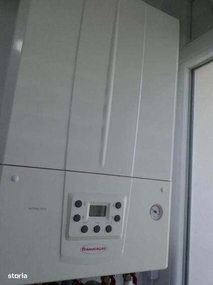 Apartament cu 3 camere decomandat în 9 Mai