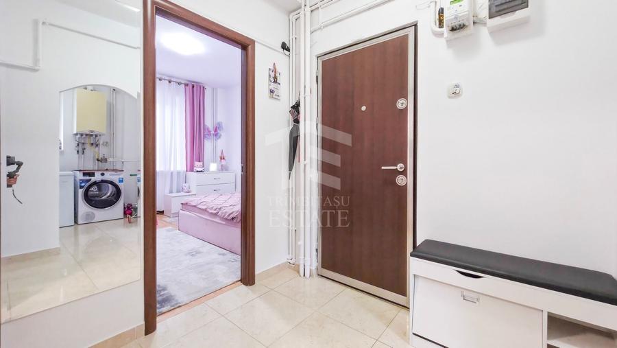 Apartament cu 3 camere decomandat, mobilat în Ferentari