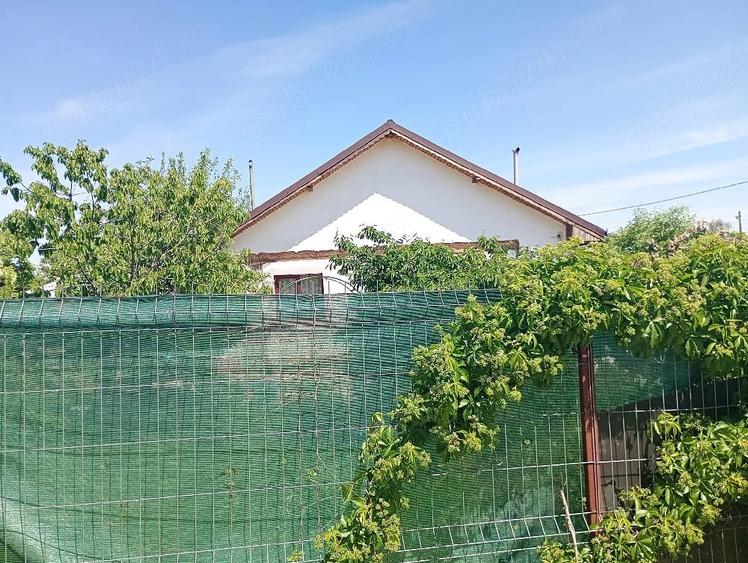 Casă cu Teren 500 Mp în Bujoreni