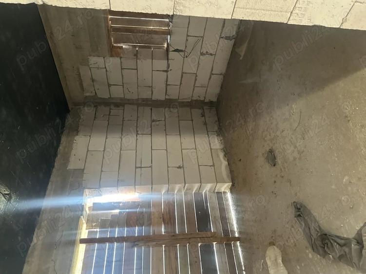 Casă cu 6 camere în Berceni