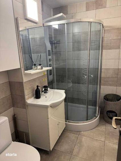 Apartament cu 2 camere decomandat în 9 Mai