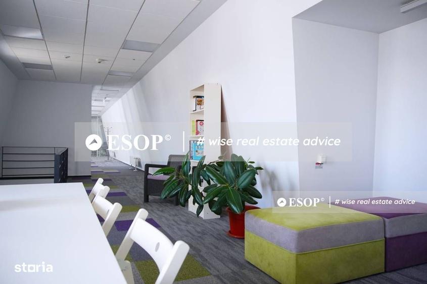 Spațiu comercial, de 2,433 mp, în Universitate