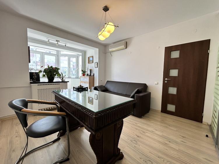 Apartament cu 2 camere semidecomandat, mobilat în Dorobanți
