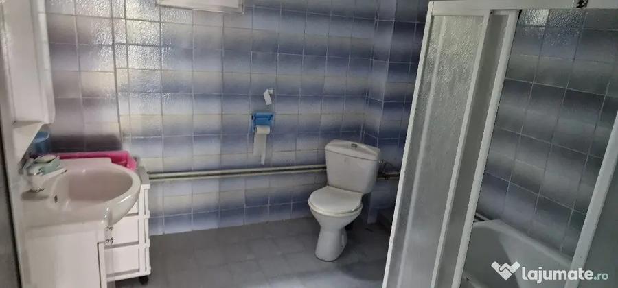 Casă cu 3 camere cu Teren 44 Mp în Zamora
