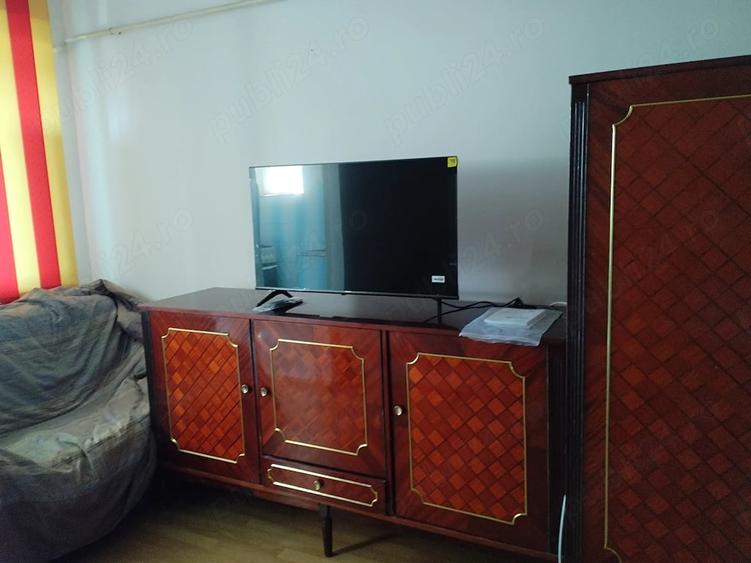 Garsonieră decomandată în Zahana