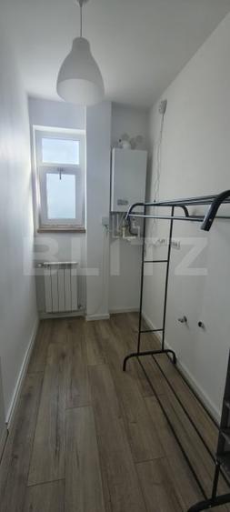 Casă individuală cu 5 camere cu Canalizare în Bucium