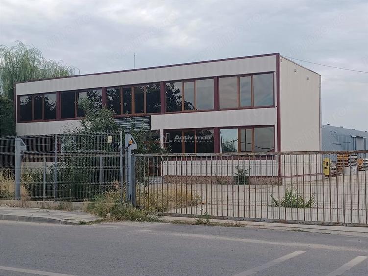 Spațiu comercial, de 1,500 mp, în Central