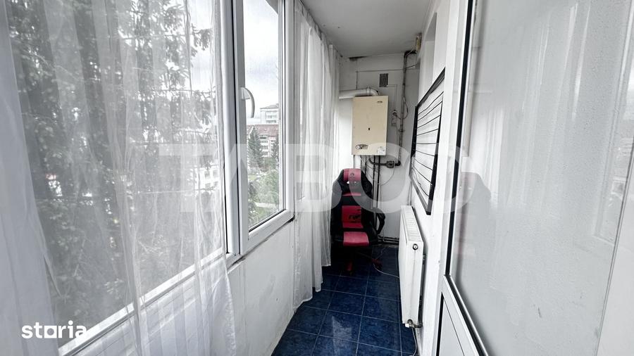 Apartament de vanzare 37 mp 2 camere balcon zona Mihai Viteazul Sibiu - 2