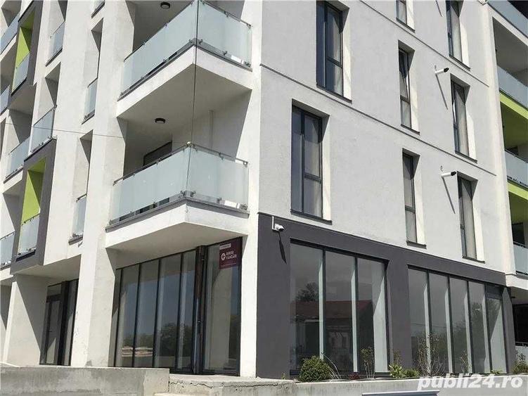 Spațiu comercial, de 75 mp, în Central