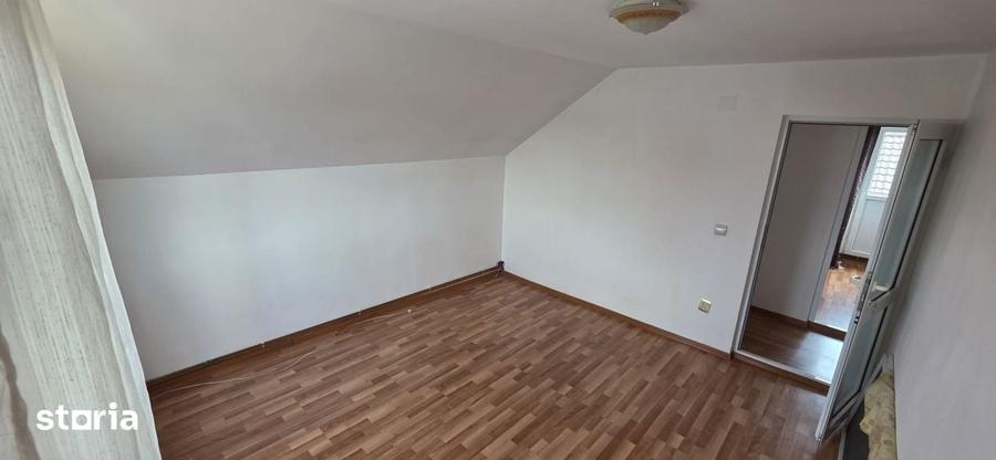 Casă cu 5 camere cu Teren 176 Mp în Tudor Vladimirescu
