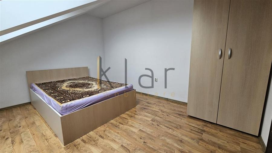 Apartament cu 4 camere semidecomandat, mobilat în Bună Ziua