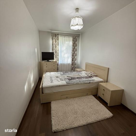 Apartament cu 4 camere, mobilat în Central