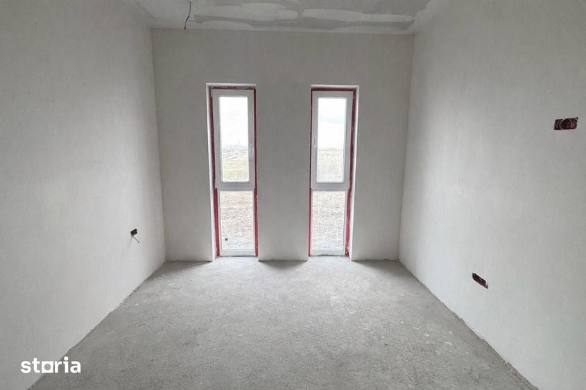 Apartament cu 3 camere decomandat în Torontalului