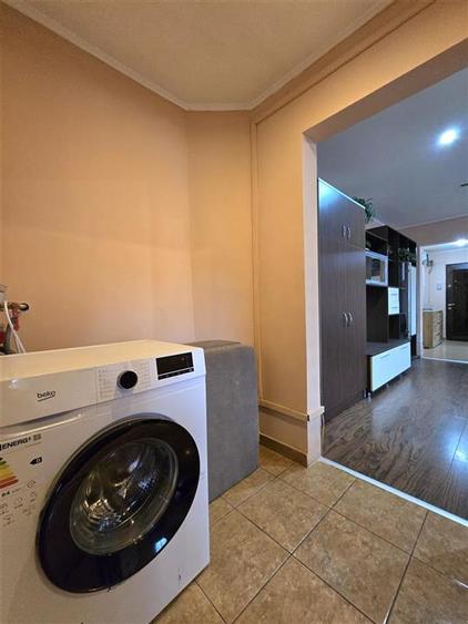 Apartament cu 2 camere semidecomandat în Rogerius