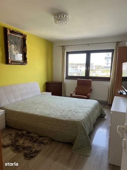 Casă cu 3 camere cu Teren 140 Mp în Calea București