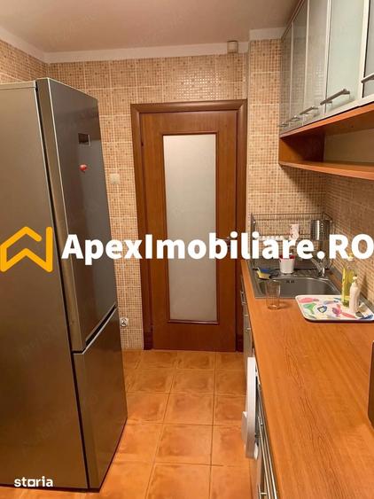 Apartament cu 3 camere decomandat, mobilat în Ozana