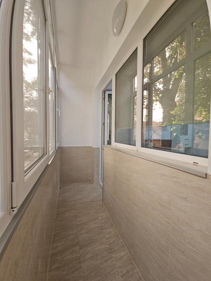 Apartament cu 2 camere decomandat în Tomis Mall