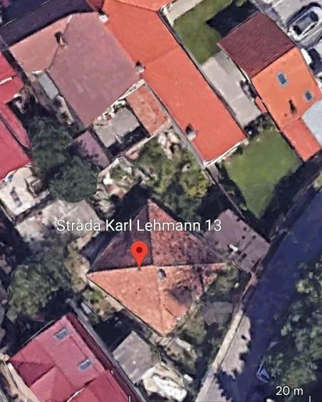 Casă cu Teren 207 Mp în Centrul Civic