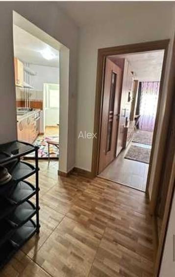 Inchiriez apartament cu o camera Calea Seagului