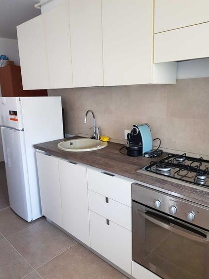 Apartament cu 2 camere decomandat în Avantgarden