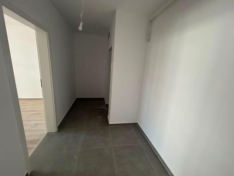 Apartament cu 2 camere decomandat în Berceni