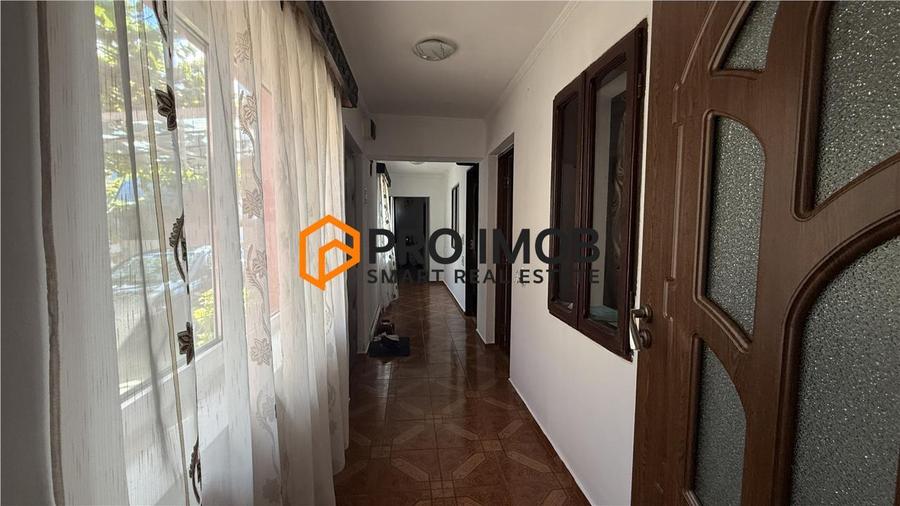 Casă individuală cu 5 camere cu Canalizare în Potoceni