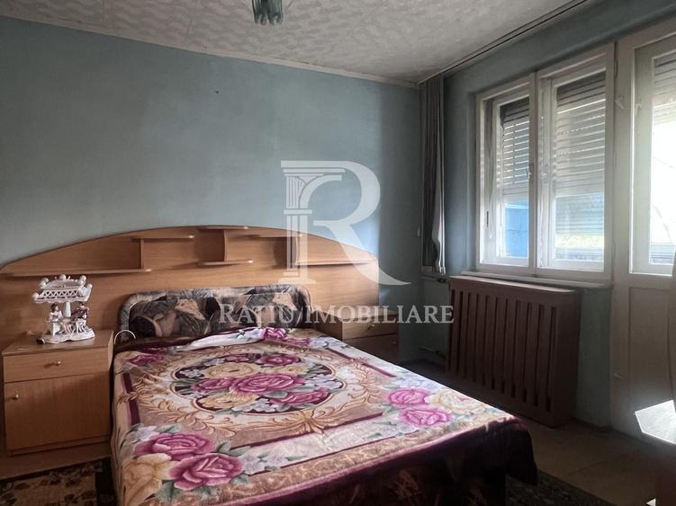 Apartament cu 2 camere semidecomandat, mobilat în Calea Aradului