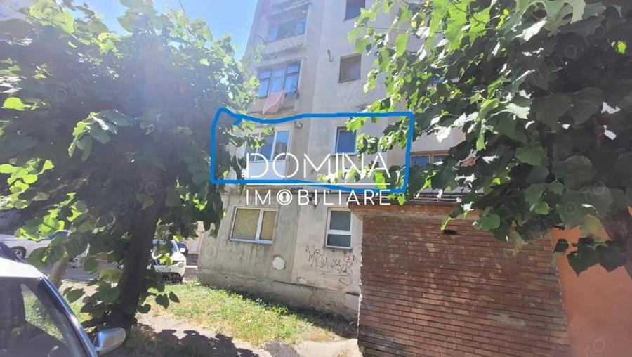 Garsonieră semidecomandată în Central
