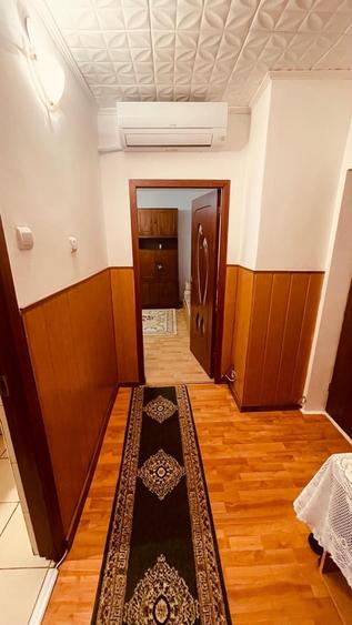 Apartament cu 3 camere nedecomandat în Păcurari